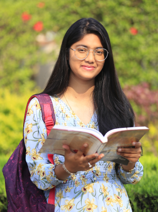 Sarah Parveen portrait